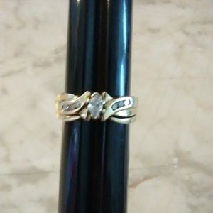 Diamond and gold wedding set